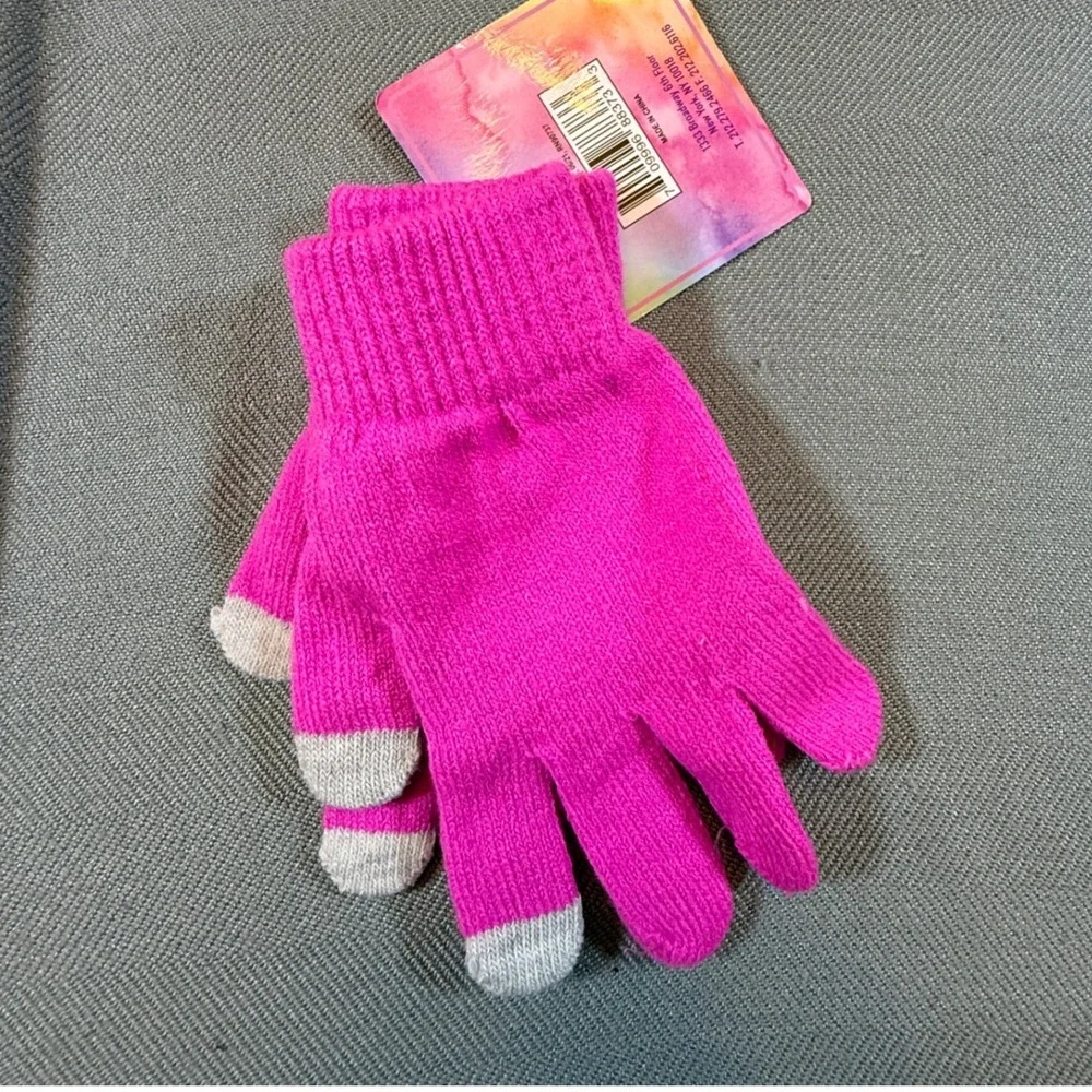 Lola Hot Pink Tech Touchscreen Knit Gloves One Size NWT A21674 2255